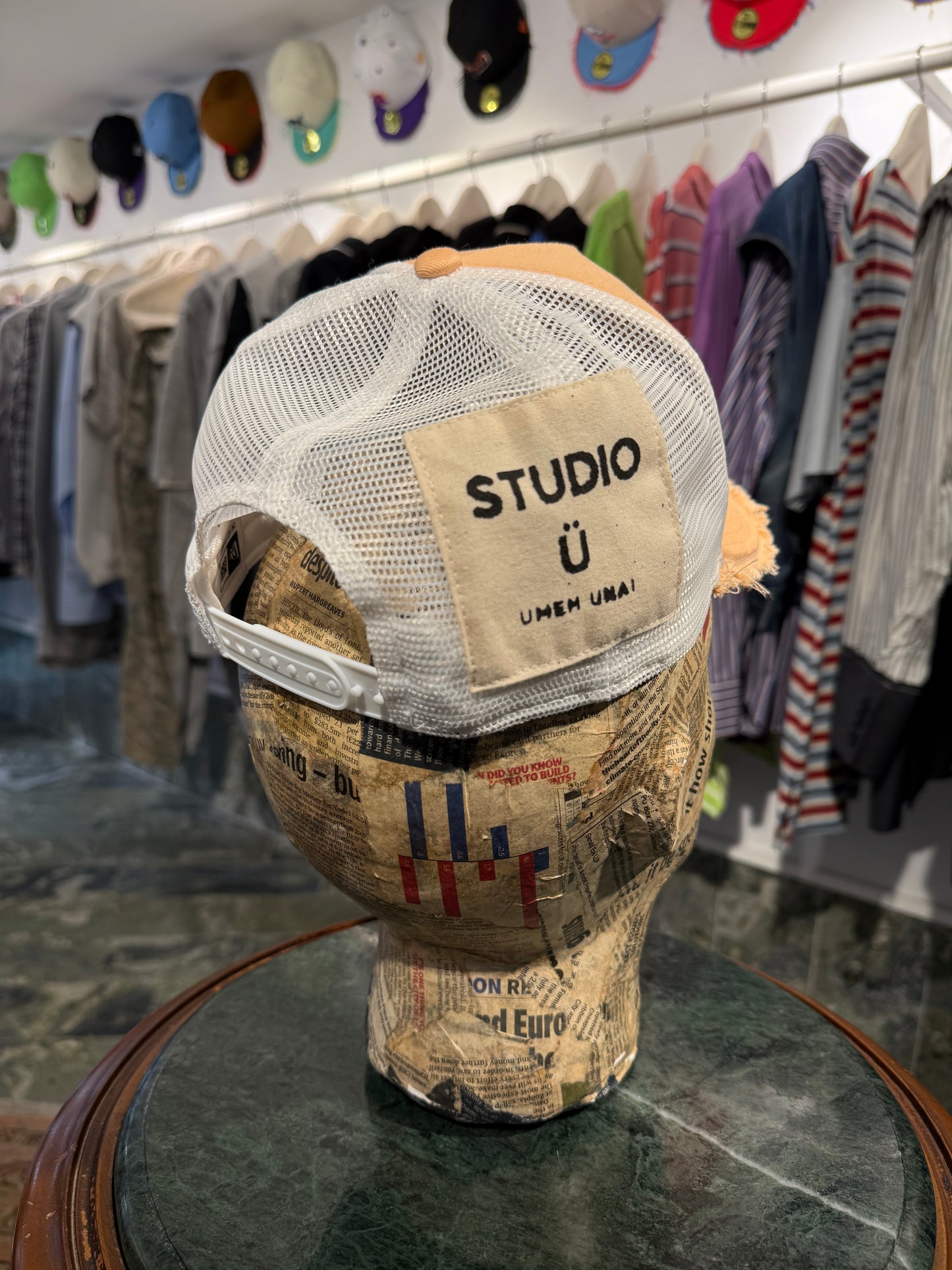 ARTISANAL CURVED BRIM CAP (Adjustable)
