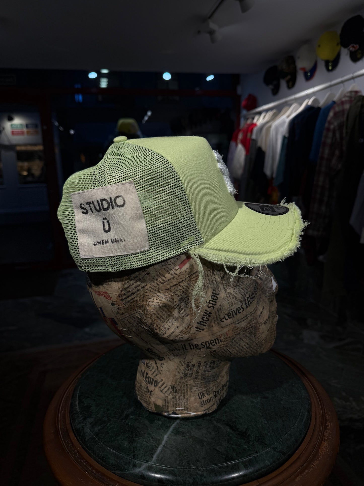 ARTISANAL CURVED BRIM CAP (Adjustable)