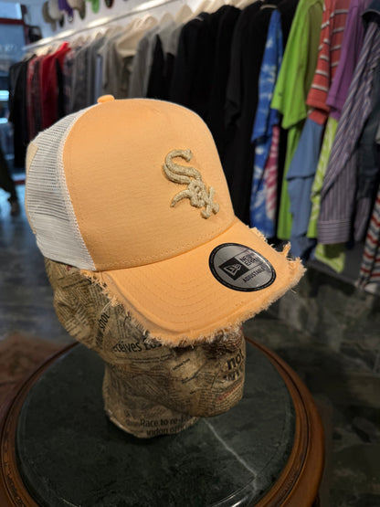 ARTISANAL CURVED BRIM CAP (Adjustable)