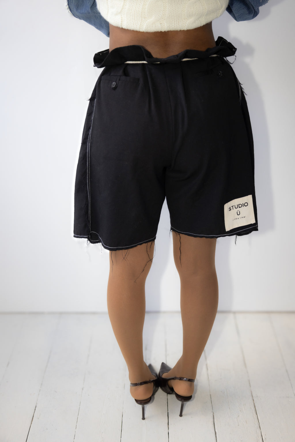 ARTISANAL PLEATED TAILORED SHORTS