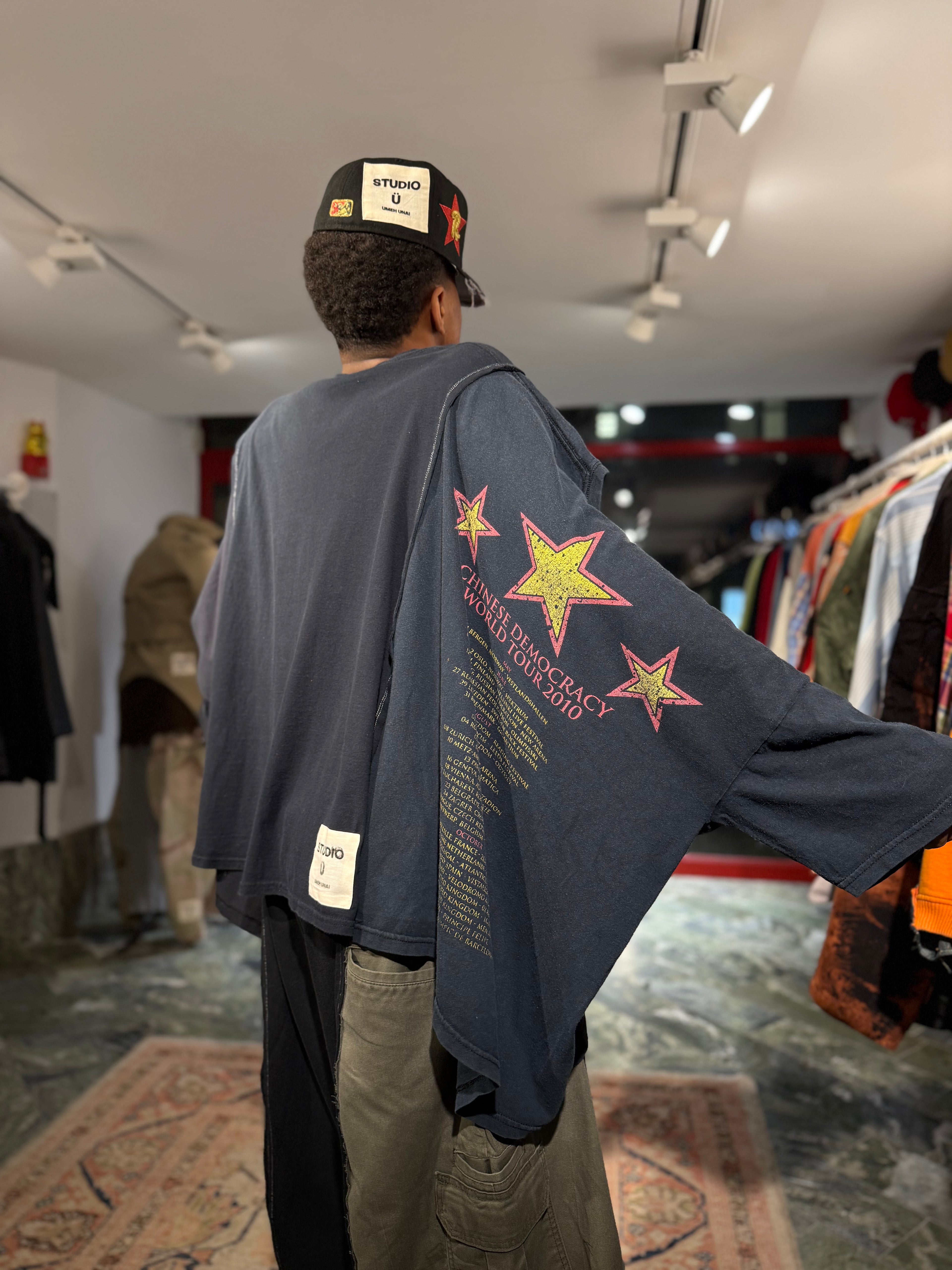 ARTISANAL TRIPLE T-SHIRT PONCHO