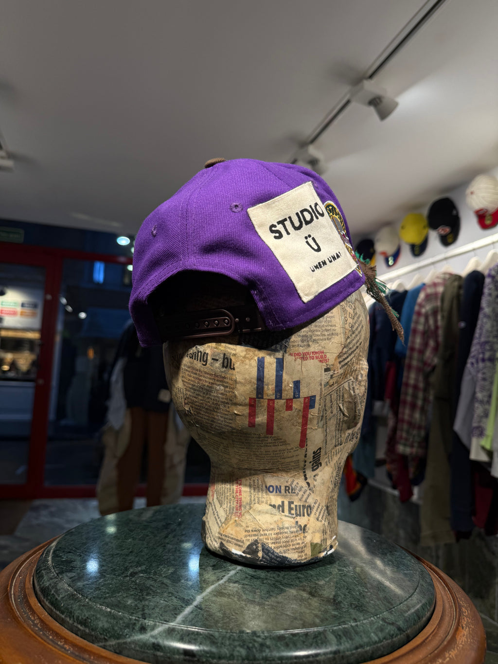 ARTISANAL CURVED BRIM CAP (Adjustable)