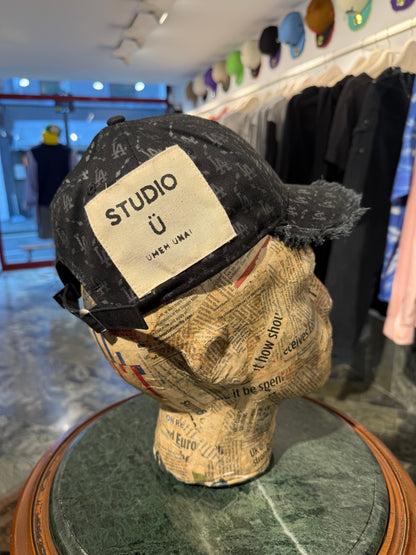 ARTISANAL CURVED BRIM CAP (Adjustable)