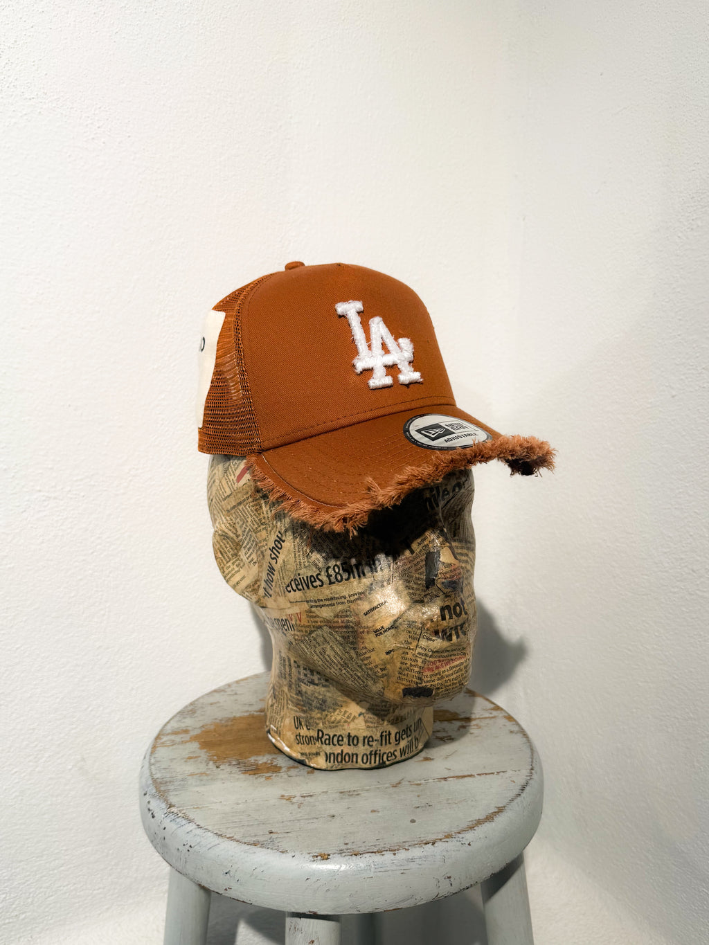 ARTISANAL CURVED BRIM CAP (Adjustable)