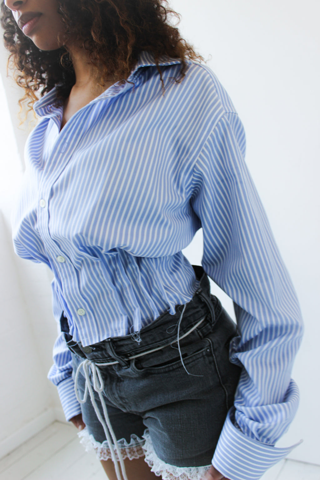 ARTISANAL CINCHED WAIST SHIRT