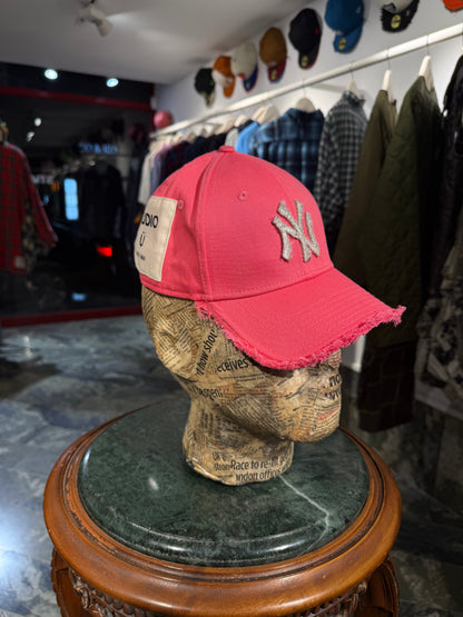 ARTISANAL CURVED BRIM CAP (Adjustable)