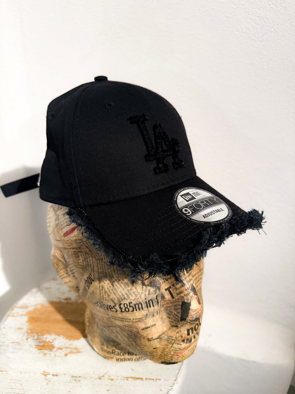 ARTISANAL CURVED BRIM CAP (Adjustable)