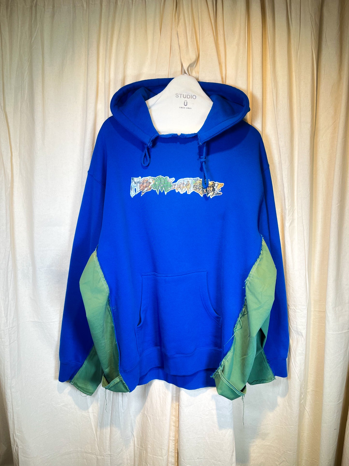 PANELLED HOODIE