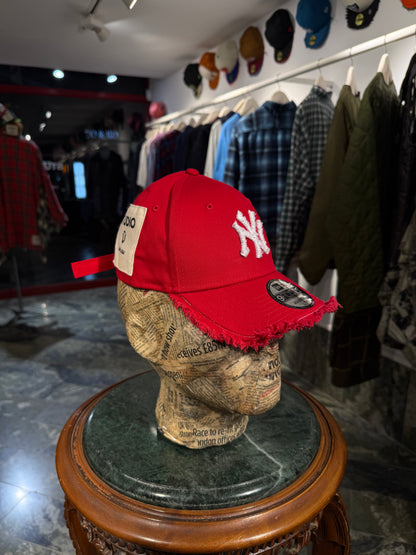 ARTISANAL CURVED BRIM CAP (Adjustable)