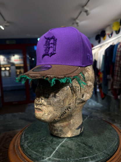 ARTISANAL CURVED BRIM CAP (Adjustable)