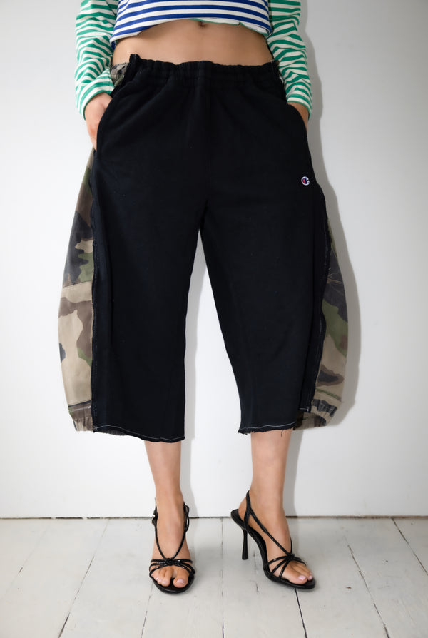 ARTISANAL MILITARY X SWEAT HYBRID SHORTS