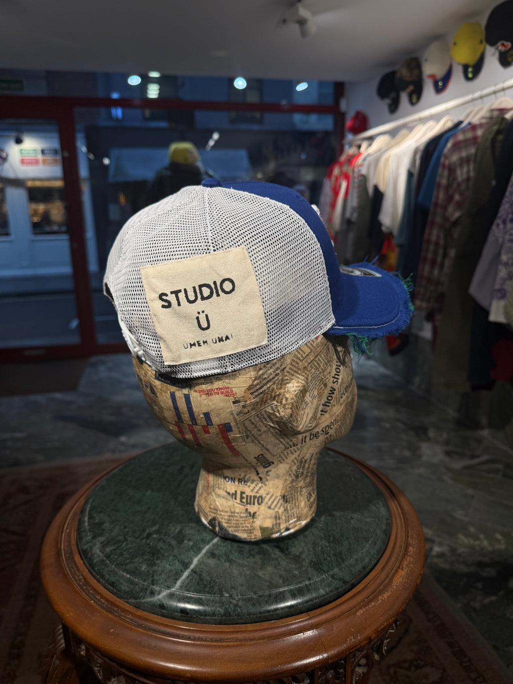 ARTISANAL CURVED BRIM CAP (Adjustable)