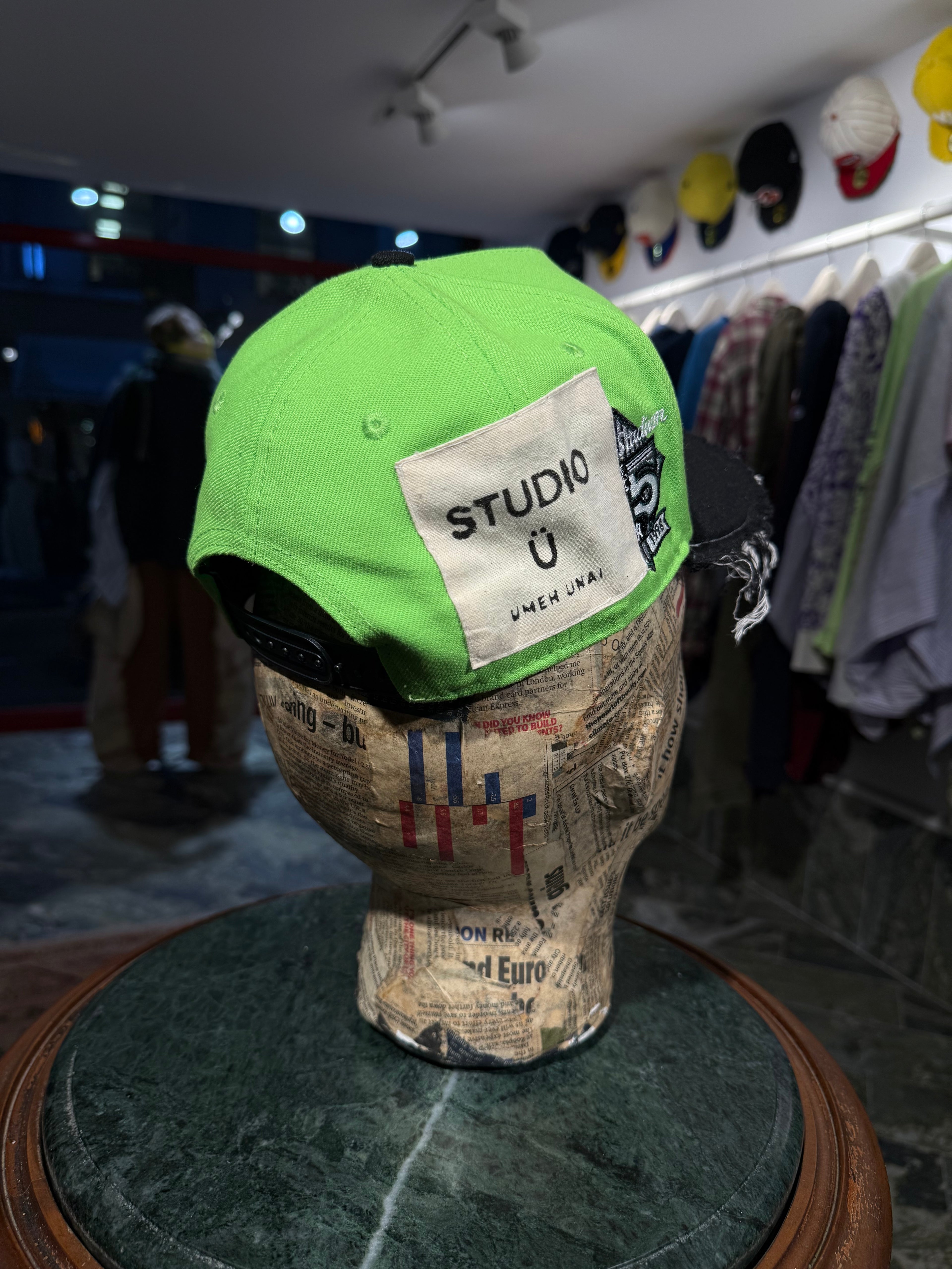 ARTISANAL CURVED BRIM CAP (Adjustable)