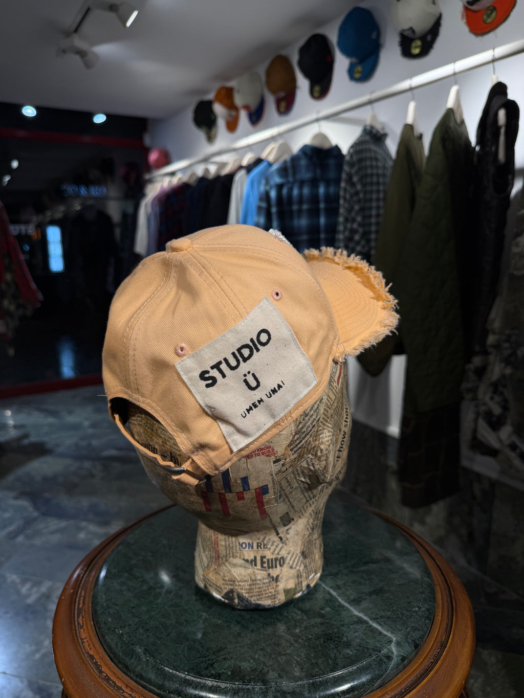 ARTISANAL CURVED BRIM CAP (Adjustable)