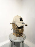 ARTISANAL CURVED BRIM CAP (Adjustable)