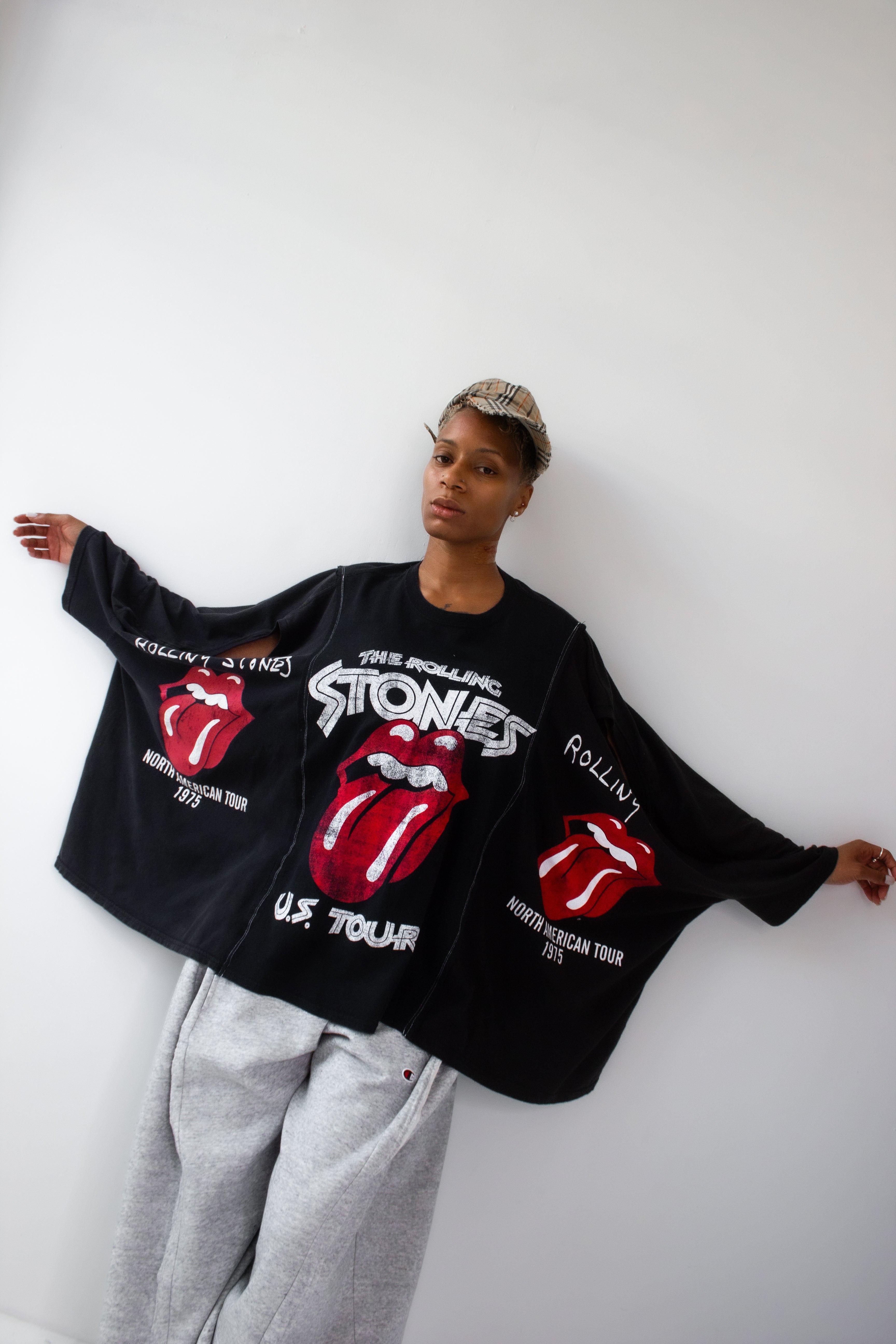 ARTISANAL TRIPLE T-SHIRT PONCHO