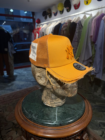 ARTISANAL CURVED BRIM CAP (Adjustable)