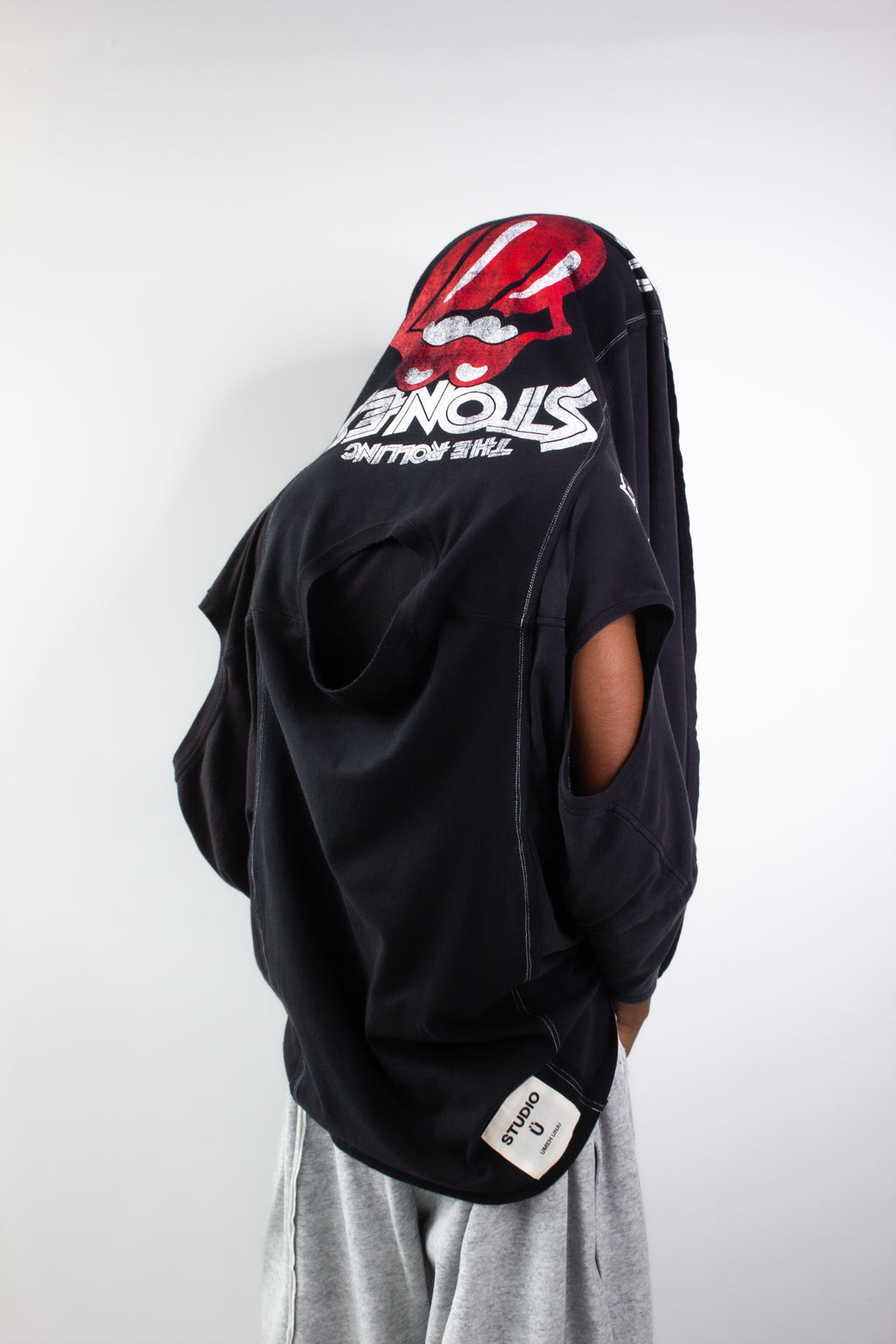 ARTISANAL TRIPLE T-SHIRT PONCHO