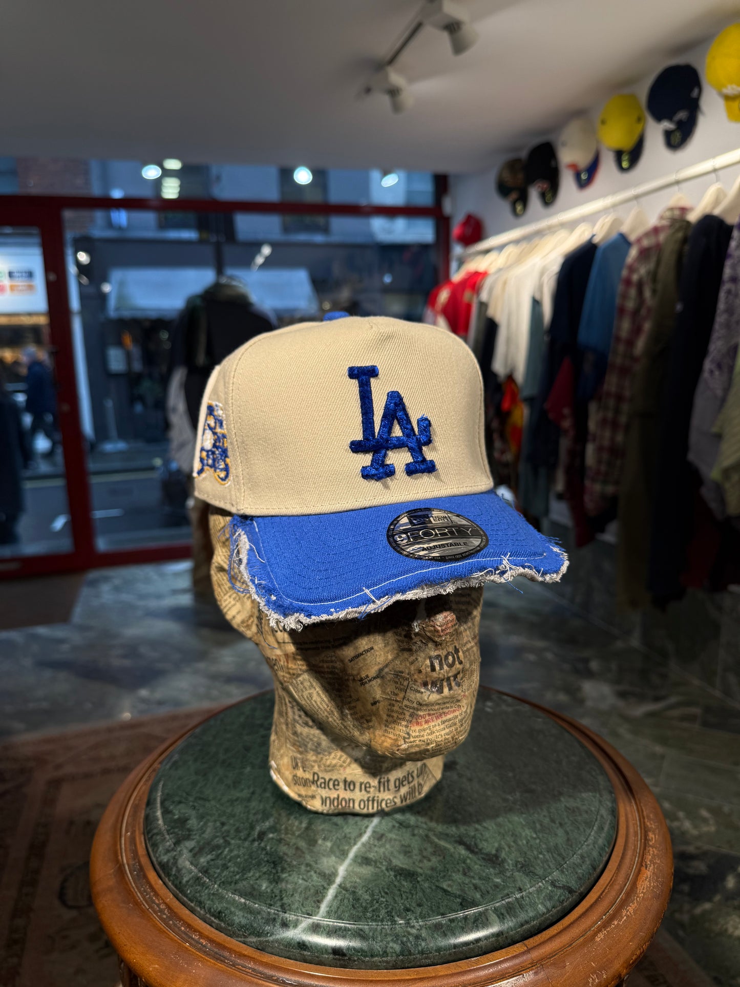 ARTISANAL CURVED BRIM CAP (Adjustable)