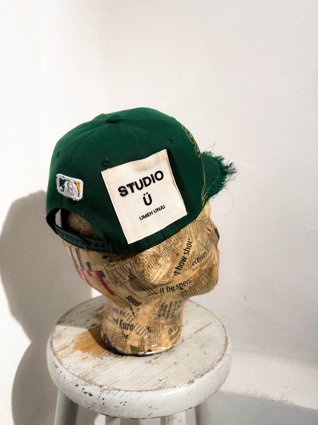ARTISANAL SNAPBACK CAP (Adjustable)