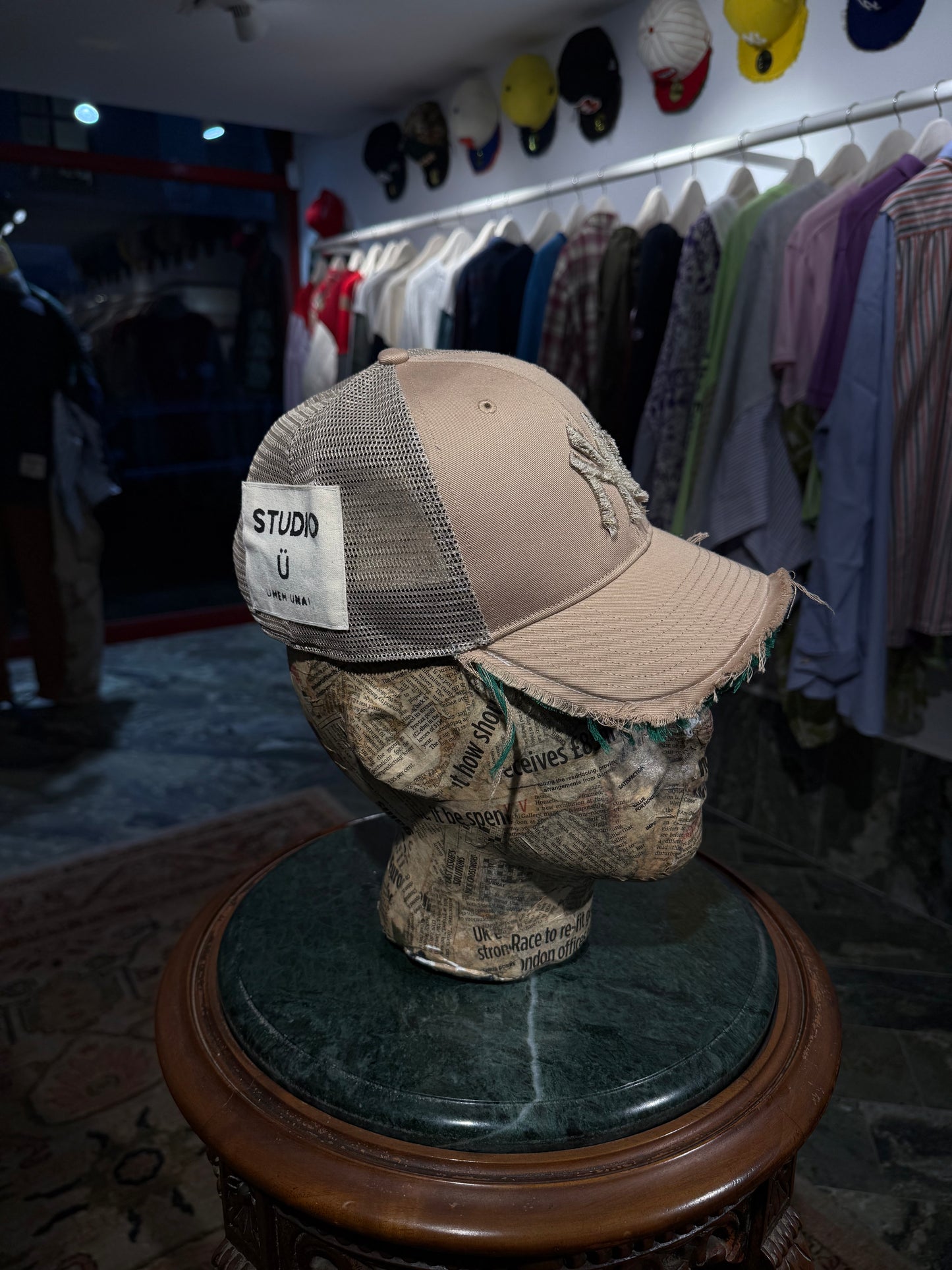 ARTISANAL CURVED BRIM CAP (Adjustable)