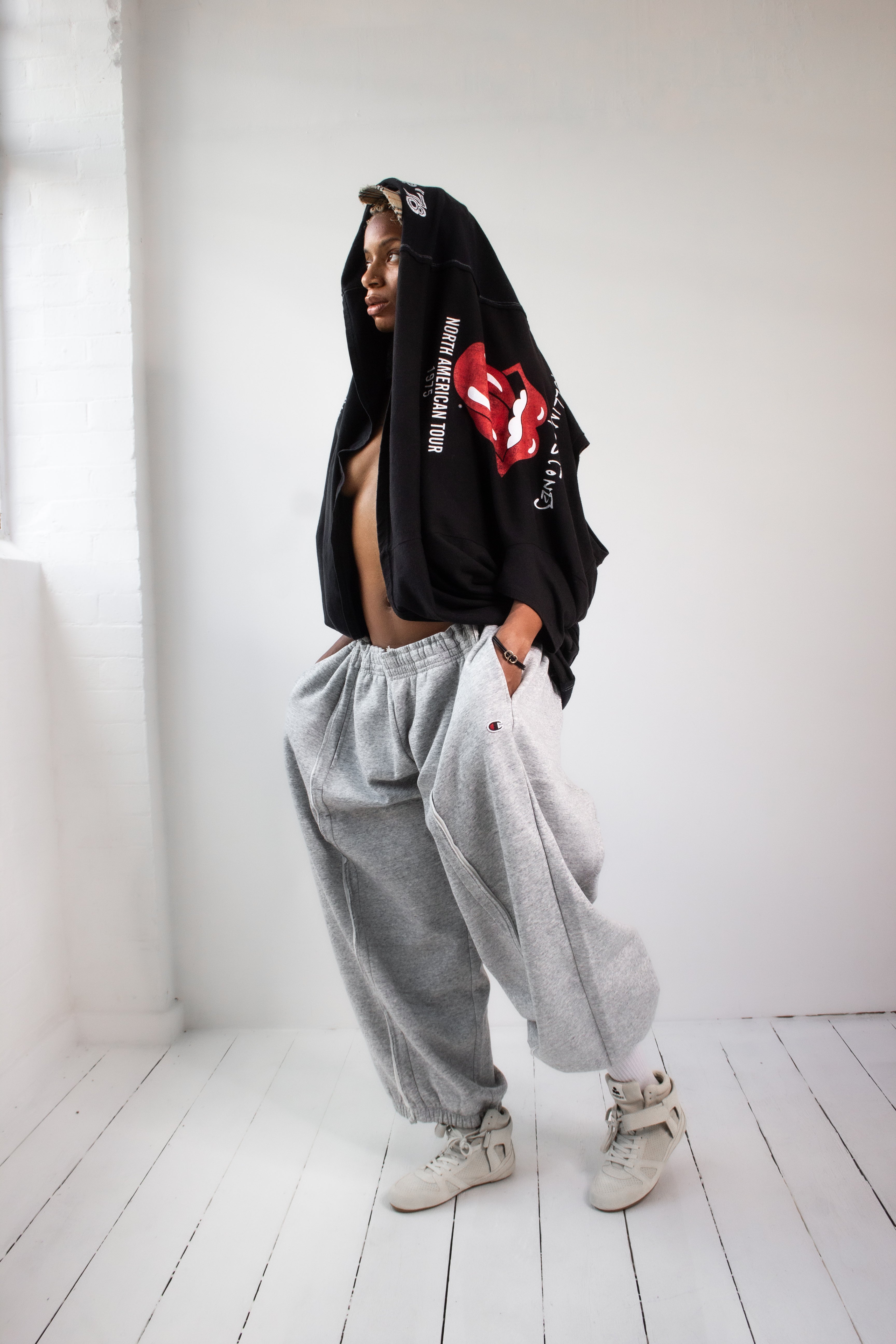 ARTISANAL TRIPLE T-SHIRT PONCHO