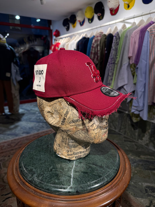 ARTISANAL CURVED BRIM CAP (Adjustable)