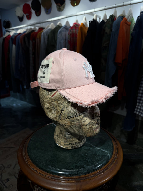 ARTISANAL CURVED BRIM CAP (Adjustable)