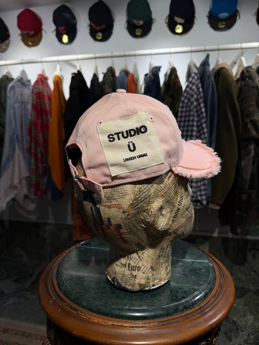 ARTISANAL CURVED BRIM CAP (Adjustable)