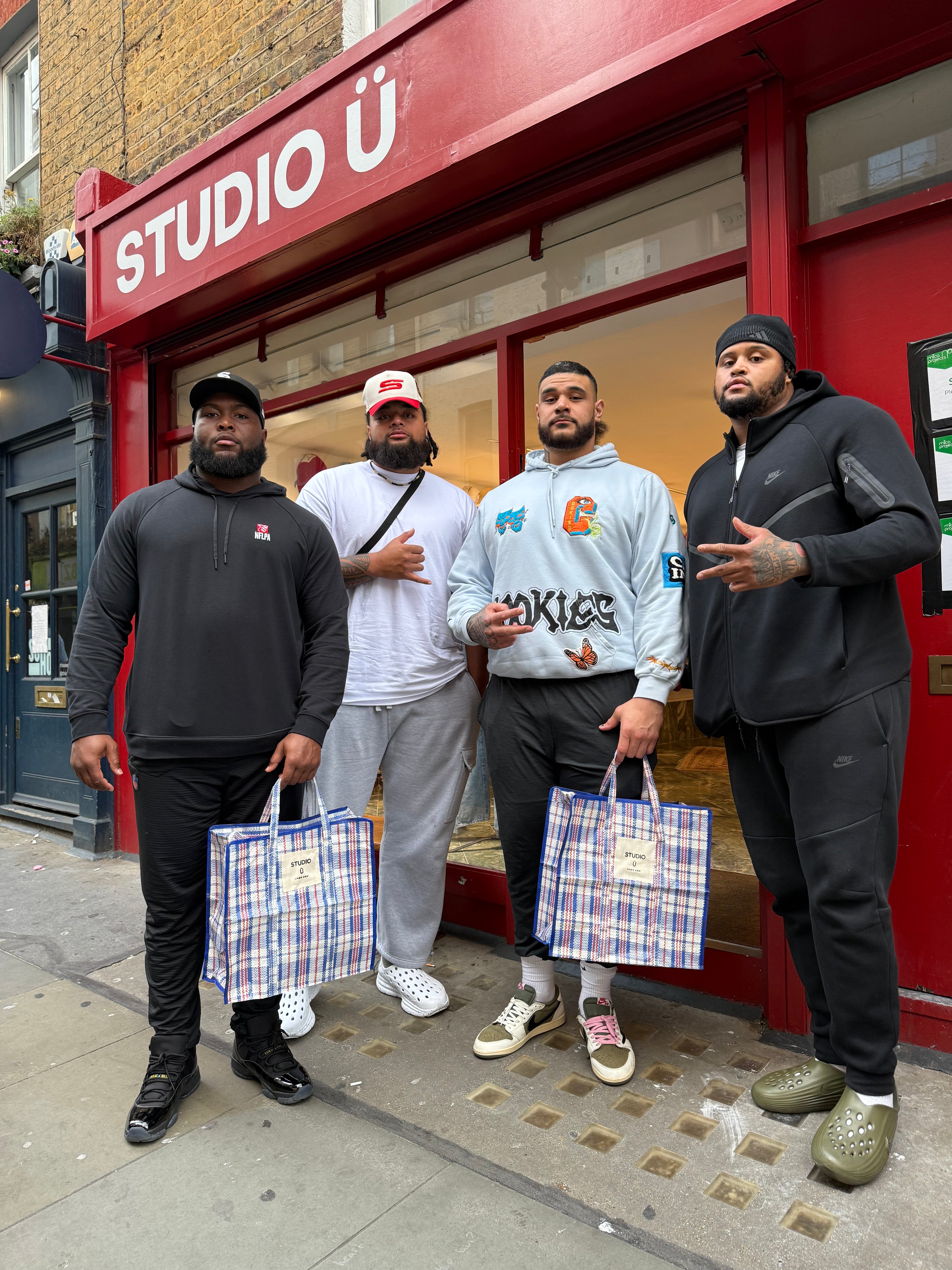 STUDIO Ü MEMBERS CLUB