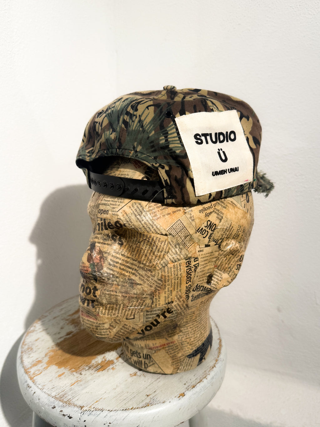 ARTISANAL CURVED MINI BRIM CAP (Adjustable)