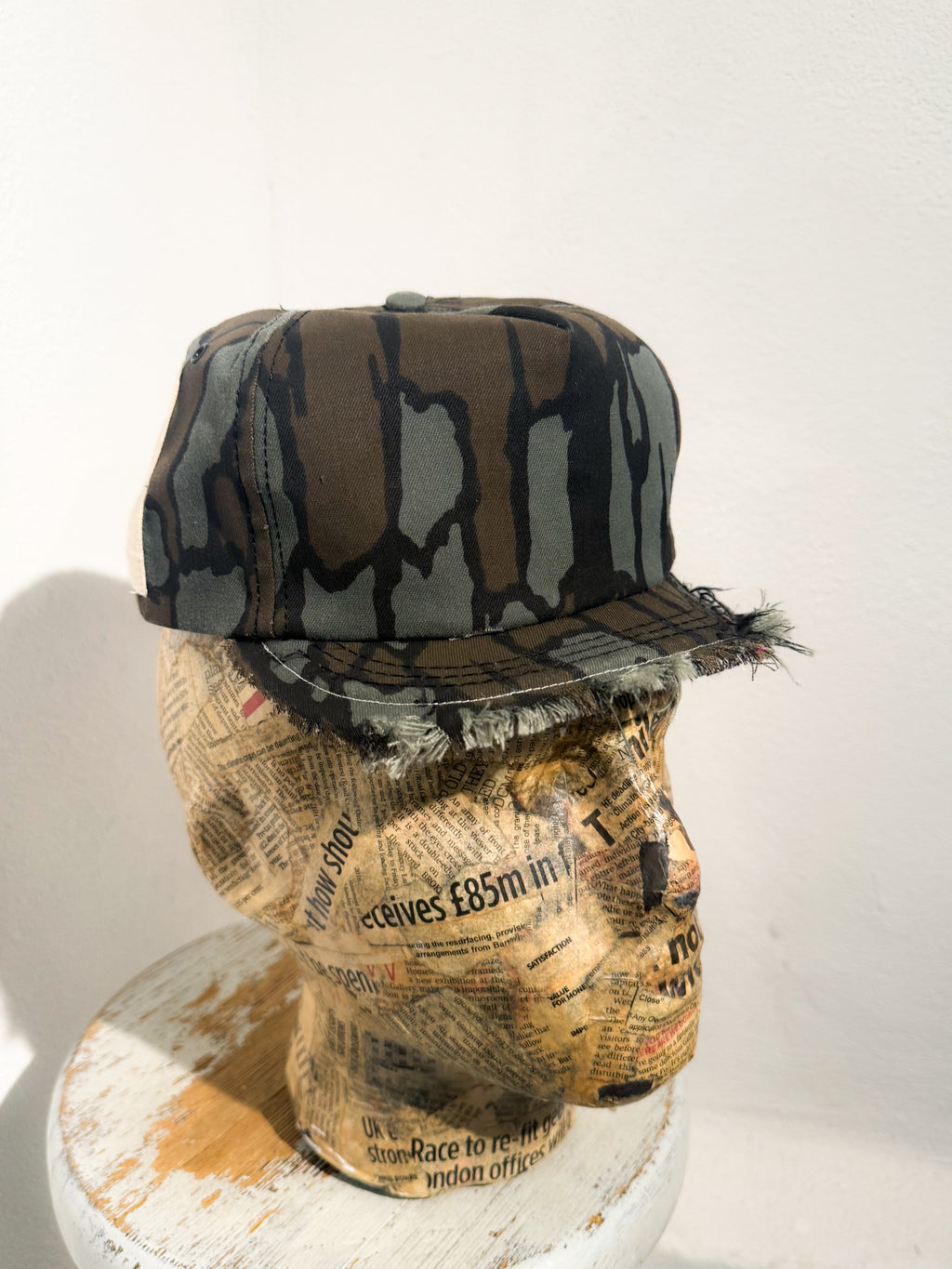 ARTISANAL CURVED MINI BRIM CAP (Adjustable)