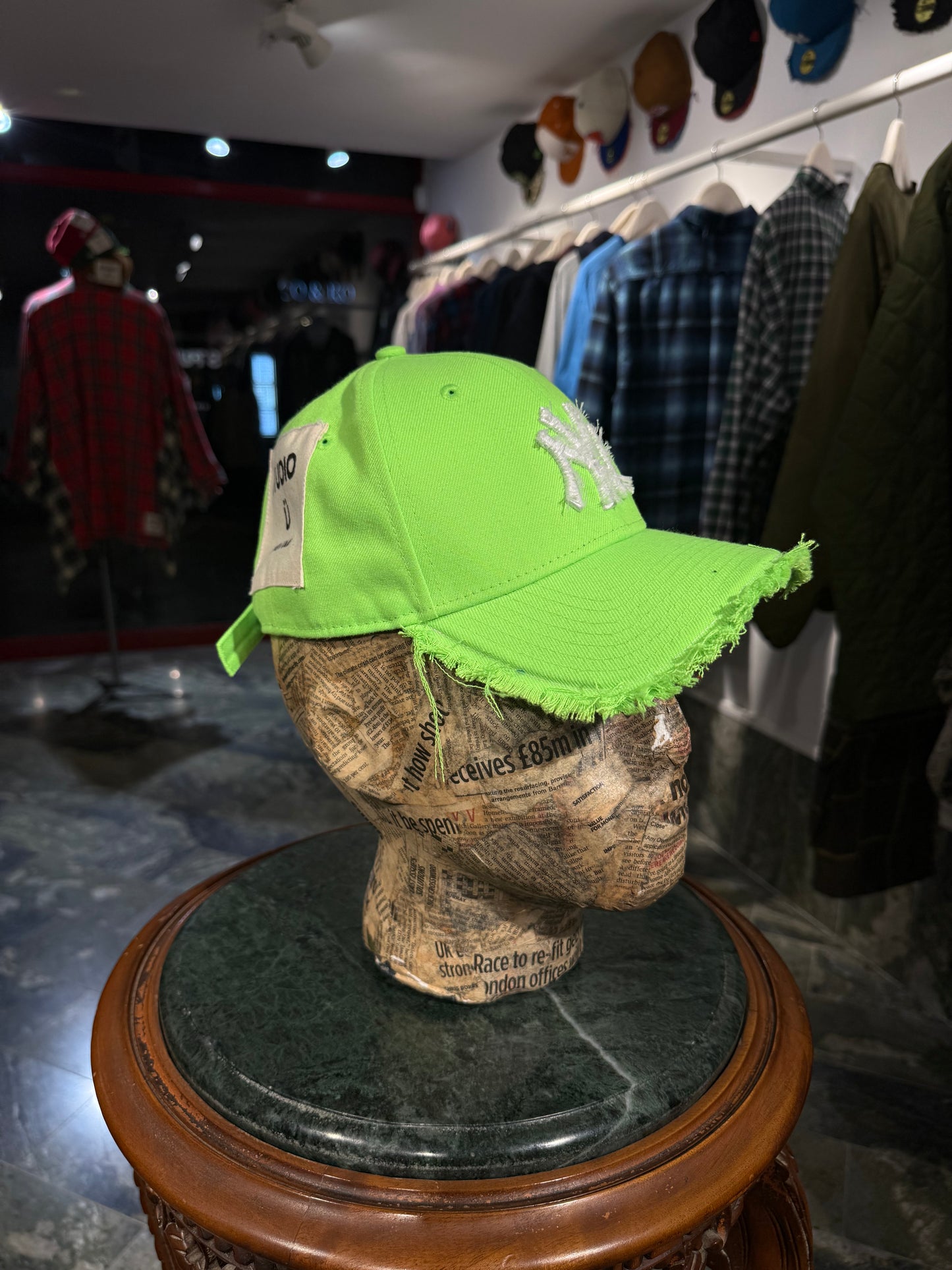 ARTISANAL CURVED BRIM CAP (Adjustable)