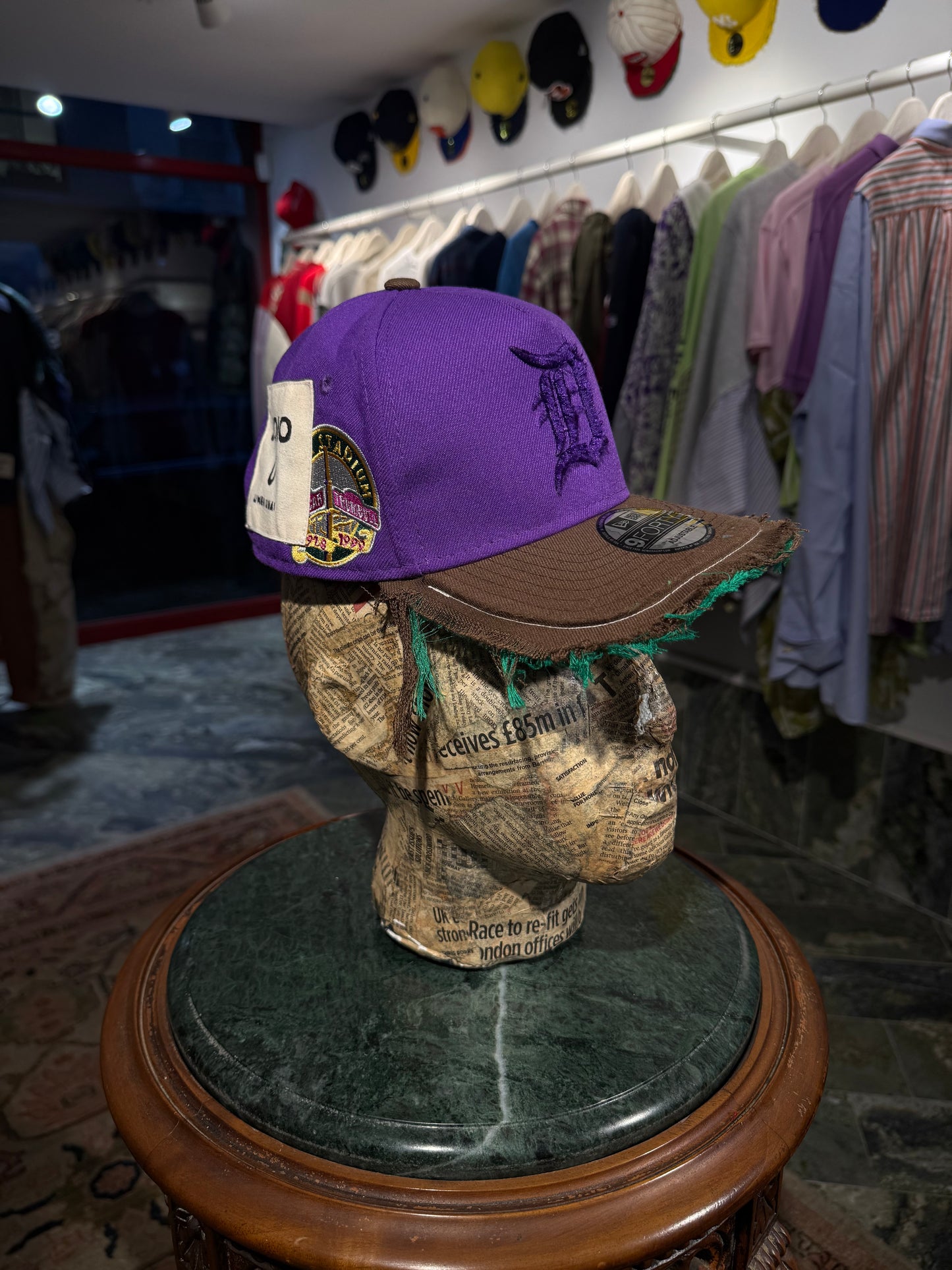 ARTISANAL CURVED BRIM CAP (Adjustable)