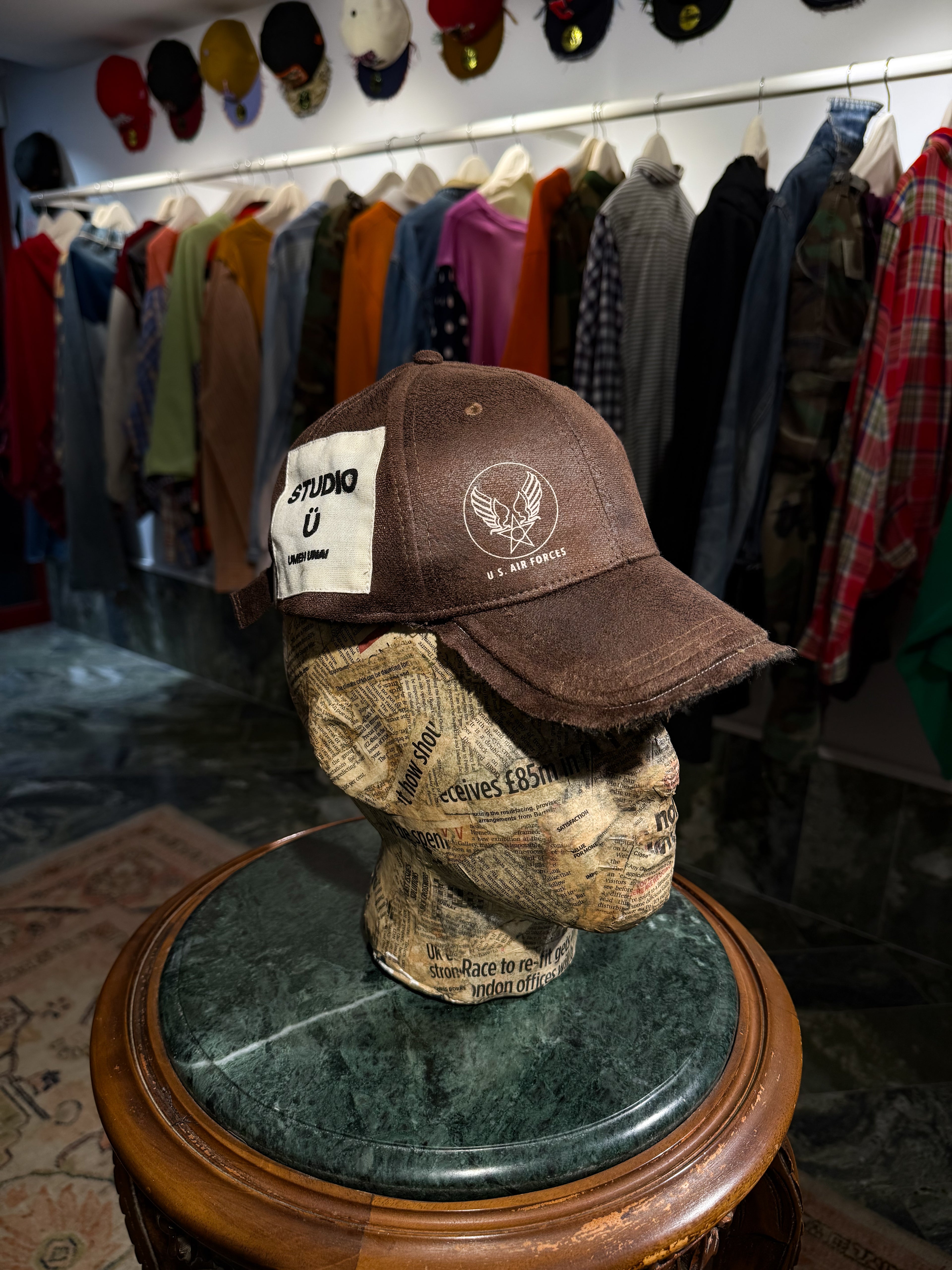 ARTISANAL CURVED BRIM CAP (Adjustable)