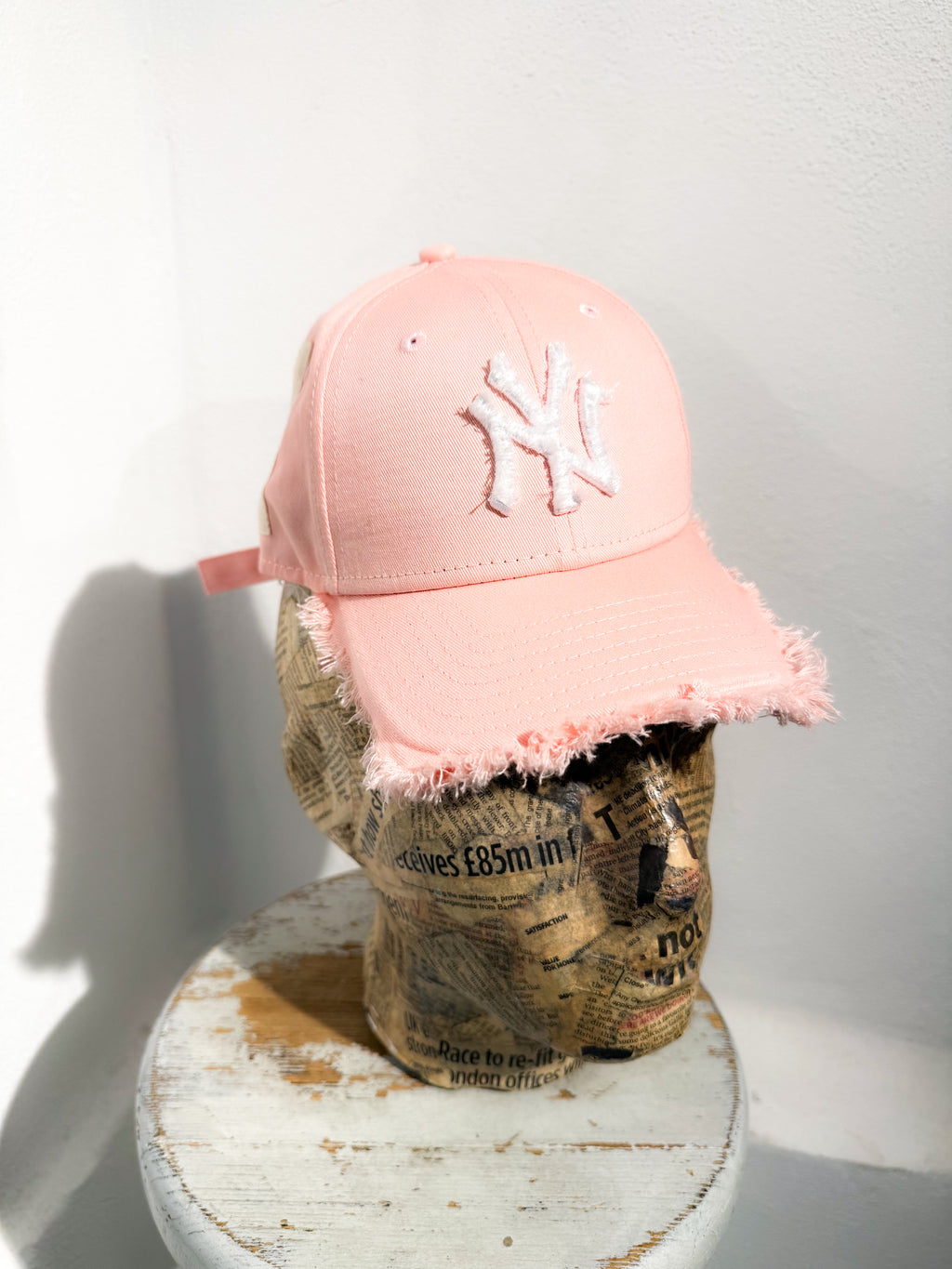 ARTISANAL CURVED BRIM CAP (Adjustable)
