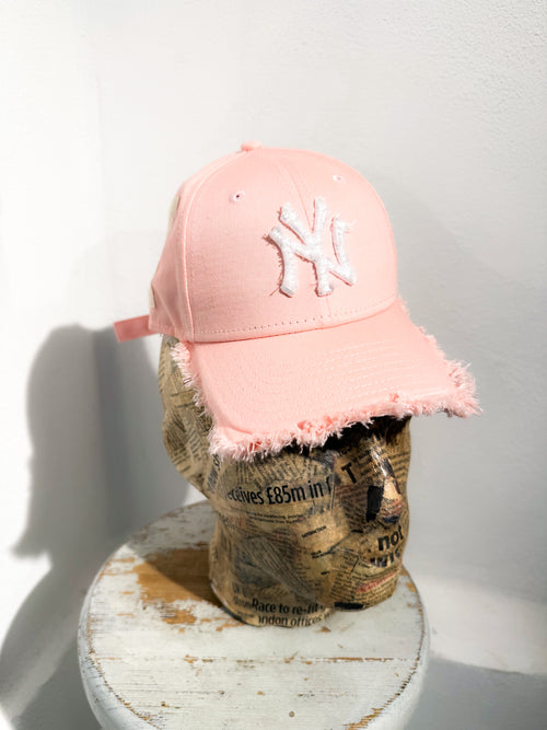 ARTISANAL CURVED BRIM CAP (Adjustable)