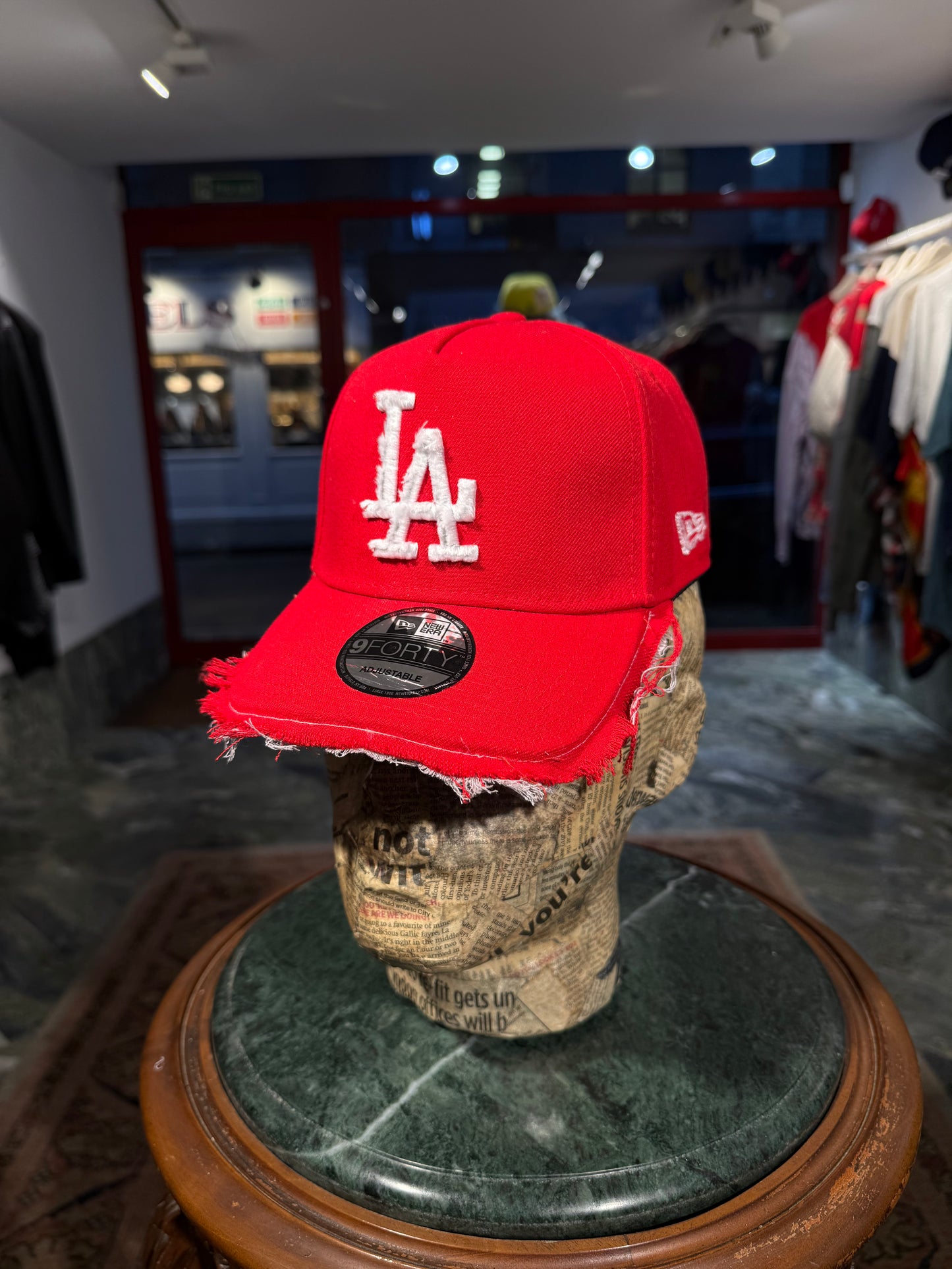 ARTISANAL CURVED BRIM CAP (Adjustable)