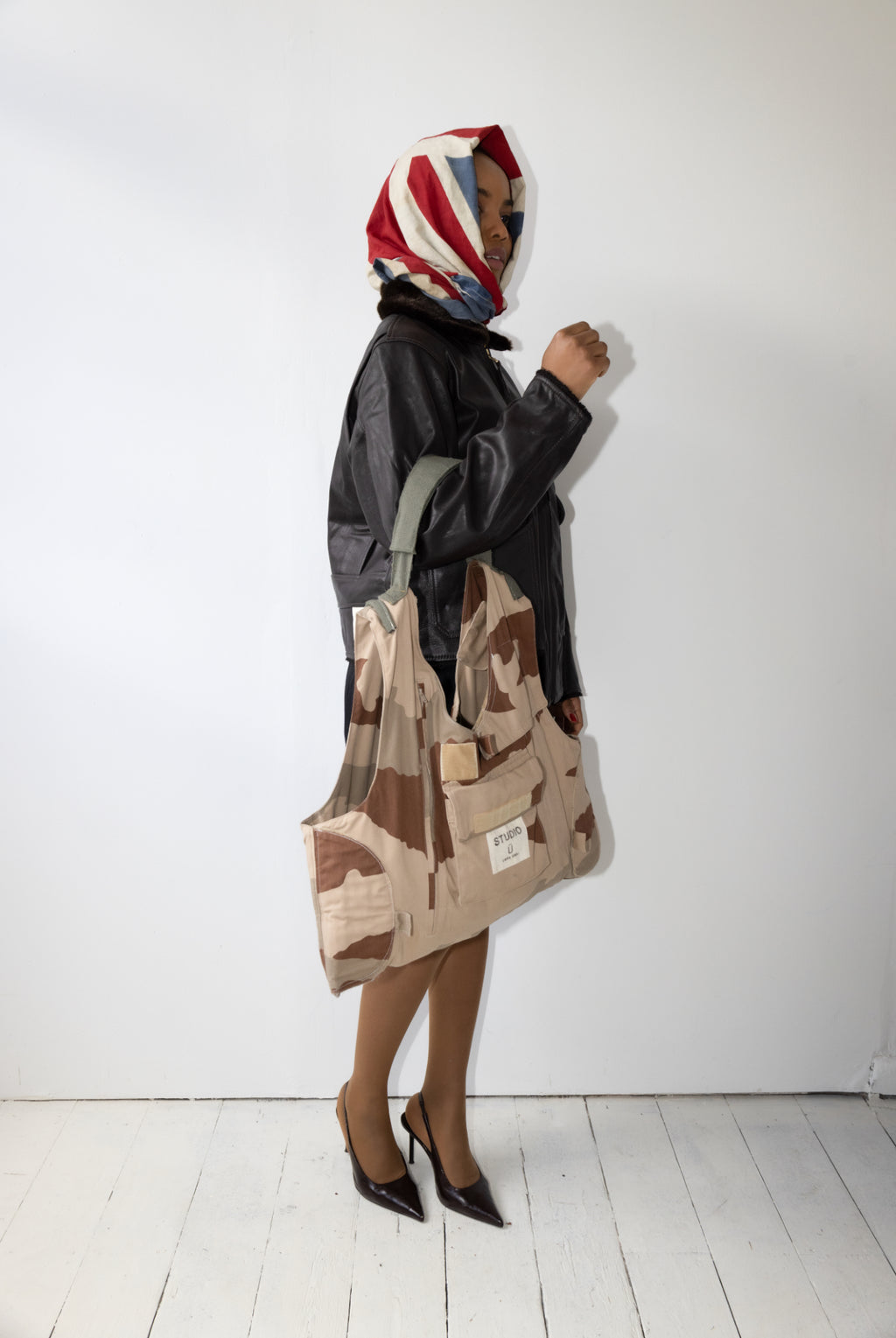 ARTISANAL DESERT UTILITY BAG